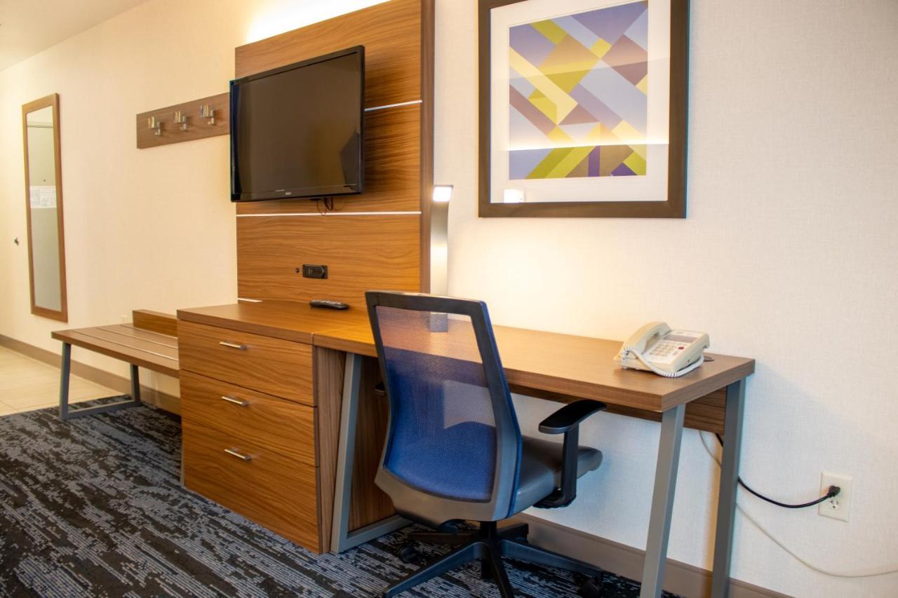 Holiday Inn Express&Suites Wausau, an IHG Hotel Weston Exterior foto