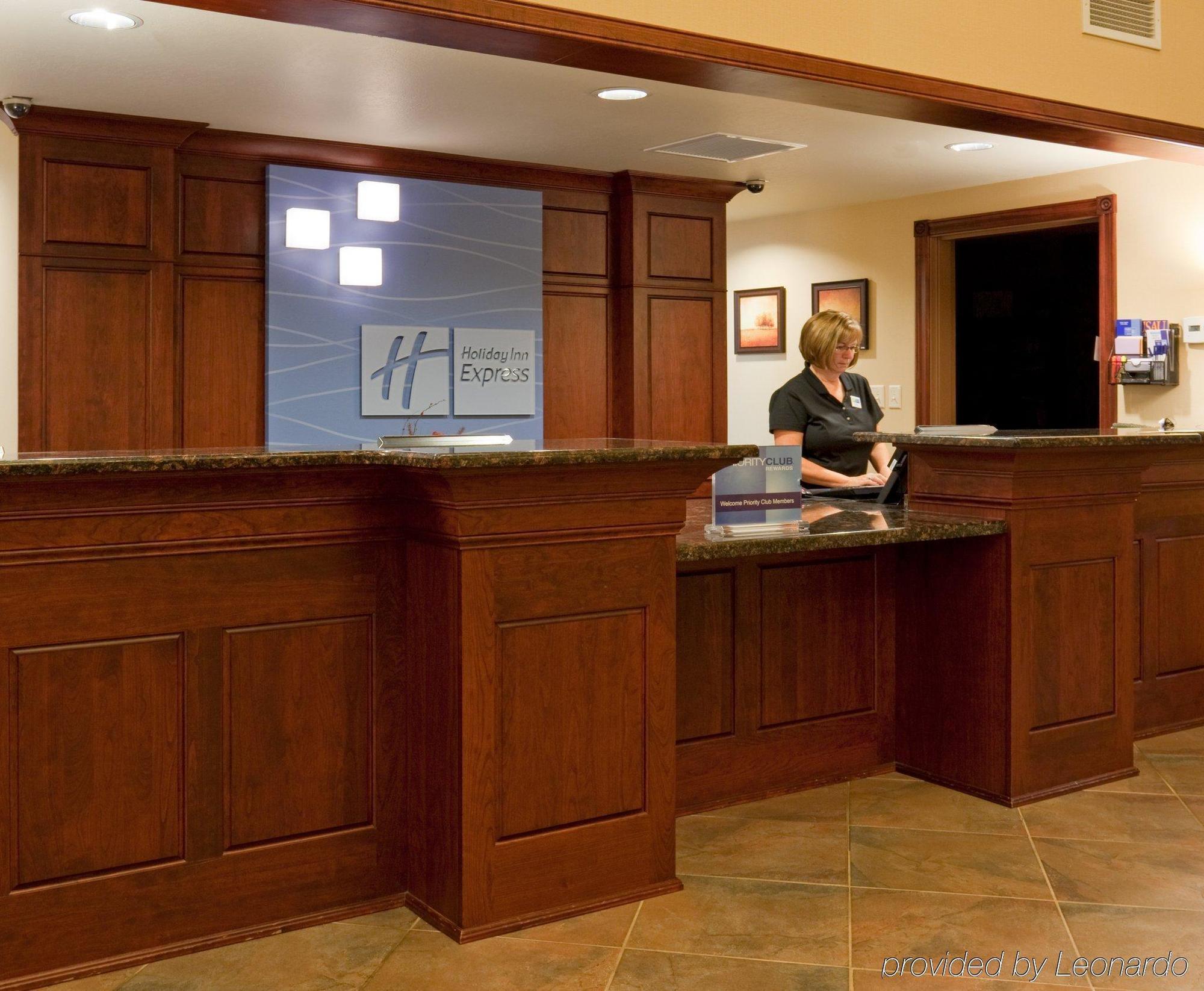 Holiday Inn Express&Suites Wausau, an IHG Hotel Weston Interior foto